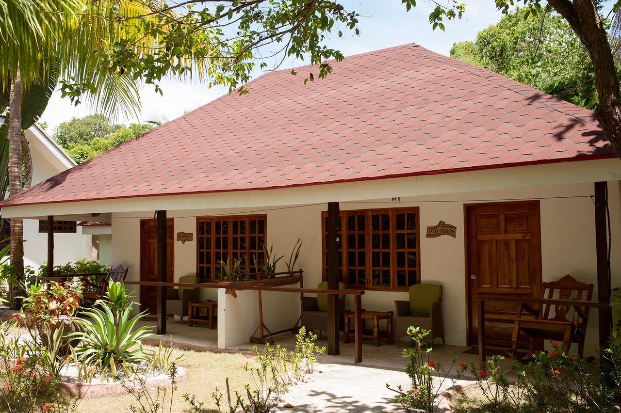 Loon Polaris Beach And Dive Resort Inc מראה חיצוני תמונה